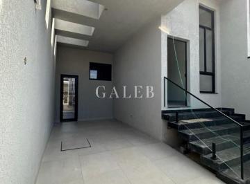 Foto 01 · Casa à venda em Atibaia-SP: 3 quartos, 3 suítes, 2 salas, 4 banheiros, 2 vagas - Jardim do Lago, 154