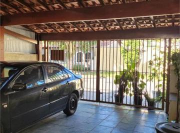 Imagem Principal · Sobrado à venda 3 quartos, 1 suíte e 2 vagas na Granja Viana