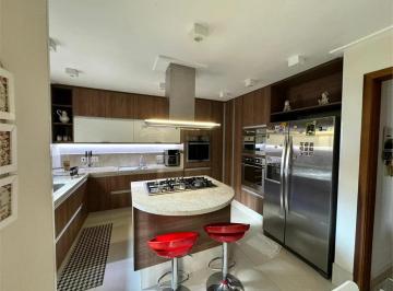 Imagem Principal · LINDA CASA MUITO ESPAÇOSA MODERNA E COM MUITA MADEIRA