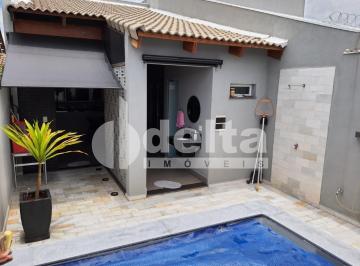NULL · Casa disponível para venda no bairro Bosque dos Buritis em Uberlândia MG