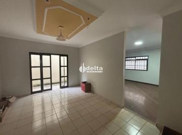 Photo 1 · Casa residencial com 4 quartos sendo 1 suíte disponível para venda no bairro San