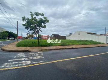 Photo 1 · Área Mista disponível para venda no bairro Granada em Uberlândia-MG