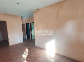 NULL · Casa com 3 quartos disponível para venda no bairro Presidente Roosevelt em Uberl