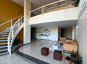Apartamento · 210m² · 3 Quartos · 2 Vagas · Cobertura Duplex com Piscina e 3 Suites em São Francisco - Niterói