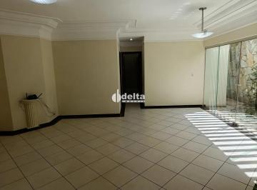 Photo 1 · Casa com 3 suítes disponível para locação e venda no bairro Vigilato Pereira em