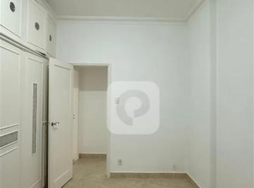 Apartamento · 71m² · 1 Quarto · APARTAMENTO 1 QUARTO 71 m² COM DEPENDÊNCIA NO LEME