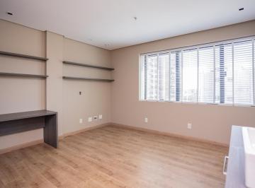 Photo 1 · Sala comercial de 40m², vaga de garagem, banheiro, no bairro Petrópolis