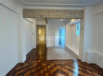 Apartamento · 80m² · 2 Quartos · APARTAMENTO REFORMADO NO MOINHOS DE VENTO