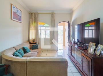 Photo 1 · Casa à Venda - Parque Regina, 3 Quartos, 180 m2