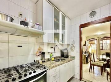 Sobre o imóvel: Casa geminada linear, com excelente localização no Santa Amélia, · Casa à Venda - Santa Amélia, 2 Quartos, 92 m² - Belo Horizonte
