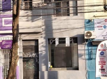 Comercial · 130m² · Casa comercial na Rua Turiassu, 943 • 130 m²