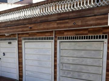 Comercial · 221m² · 2 Vagas · Casa comercial na Rua Ferreira do Alentejo, 212 • 221 m²