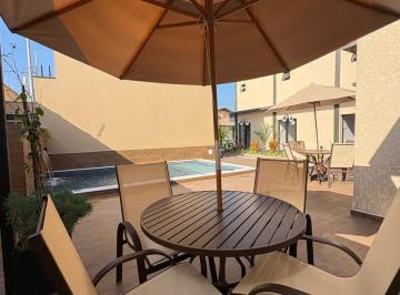 Casa · 53m² · 1 Quarto · 1 Vaga · Sobrado à venda em Itanhaém, Jd Suarão, com 1 quarto, com 53.43 m²