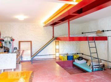 Casa · 55m² · 1 Quarto · 1 Vaga · Casa à Venda - Catete, 1 Quarto, 55 m² - Rio de Janeiro
