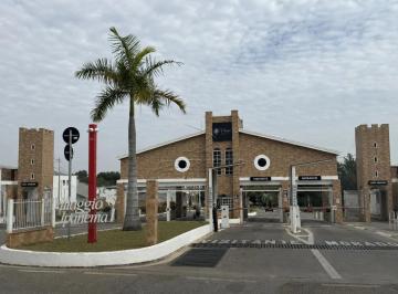 Casa · 154m² · 2 Quartos · 2 Vagas · CASA TERREA COM 2 QUARTOS NO WANEL VILLE EM SOROCABA