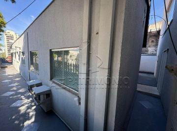 Casa · 233m² · 8 Quartos · CASA COMERCIAL - TRUJILLO