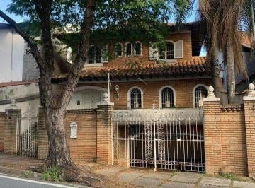 Casa · 460m² · 3 Quartos · 4 Vagas · CASA 3 QUARTOS SENDO 1 SUÍTE COM CLOSET E HIDROMASSAGEM JARDIM SANATA ROSÁLIA