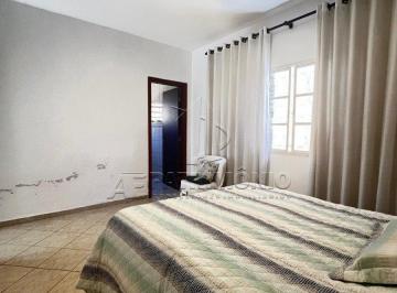 Casa · 250m² · 4 Quartos · 4 Vagas · CASA 4 QUARTOS 1 SUITE NO BAIRRO JARDIM ASTRO