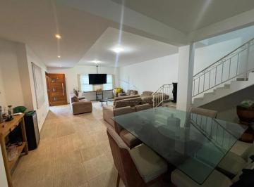 Casa · 175m² · 4 Quartos · 2 Vagas · SOBRADO COM 4 QUARTOS SENDO 1 SUITE NO JARDIM PIAZZA DI ROMA EM SOROCABA