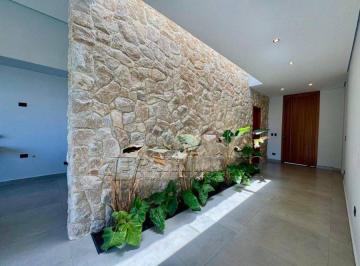 Casa · 403m² · 3 Quartos · 2 Vagas · CASA TERREA COM 3 SUITES - ALPHAVILLE CASTELO