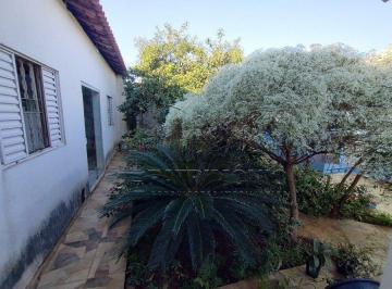 Casa · 321m² · 2 Quartos · 2 Vagas · CASA NO JARDIM SAIRA 2 QUARTOS