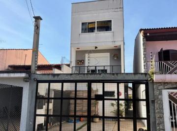 Casa · 247m² · 3 Quartos · 2 Vagas · SOBRADO COM 3 SUÍTES NO JARDIM ANA MARIA EM SOROCABA