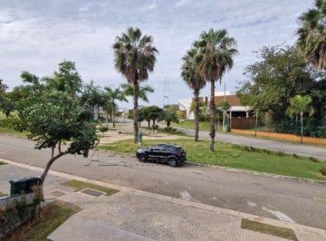 11 · CASA EM CONDOMINIO, 4 Dormitório(s) Bairro Alphaville Nova Esplanada 2