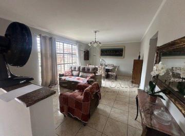 Casa · 385m² · 4 Quartos · 4 Vagas · CASA TERREA COM 4 QUARTOS SENDO 1 SUITE - TRUJILO