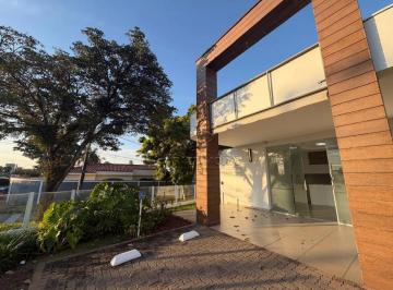 Casa · 585m² · 2 Quartos · 3 Vagas · SOBRADO NO RESIDENCIAL SUNSET COM 2 SUITES NO CAMPOLIM EM SOROCABA