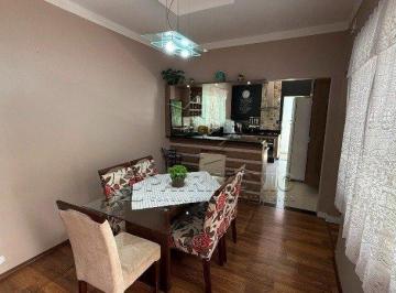 Casa · 300m² · 3 Quartos · 2 Vagas · CASA 3 QUARTOS SENDO 1 SUIITE JARDIM SIMUS