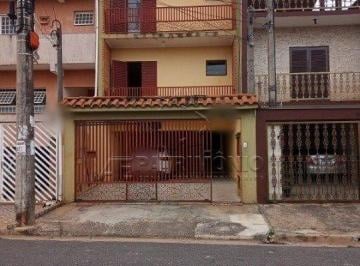 Casa · 220m² · 3 Quartos · 2 Vagas · SOBRADO COM 3 SUÍTES SENDO 1 COM CLOSET JARDIM PACAEMBU