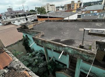 Casa · 300m² · Prédio com Loja na Avenida Macapá