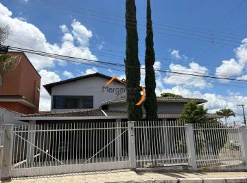 Casa de 3 quartos, Sobradinho · 3 QUARTOS SENDO 2 SUÍTES (UMA SUÍTE COM SPA E OUTRA COM SACADA) CHURRASQUEIRA