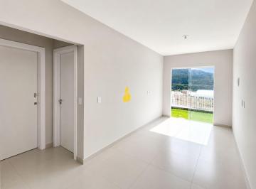 Casa · 50m² · 2 Quartos · 1 Vaga · Casa com 2 dormitórios à venda, no bairro Arapongas em Indaial/SC