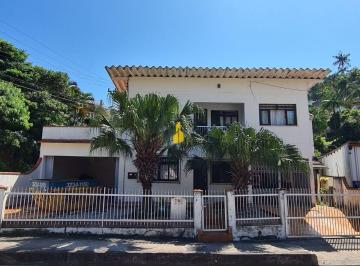 Casa · 230m² · 6 Quartos · 2 Vagas · Casa à venda Blumenau