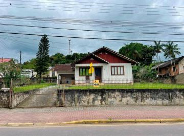 Casa · 509m² · 3 Quartos · 1 Vaga · Casa com terreno de 509 m²