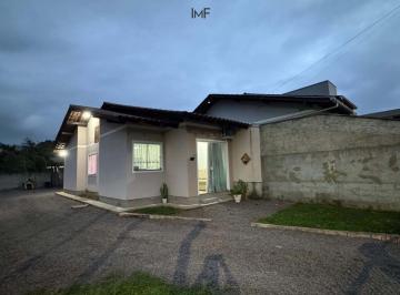 Casa · 52m² · 2 Quartos · 1 Vaga · Ótima casa em terreno espaçoso em Indaial
