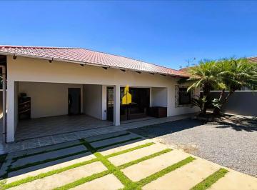 Casa · 270m² · 4 Quartos · 1 Vaga · Casa com 4 quartos em Rio dos Cedros-SC