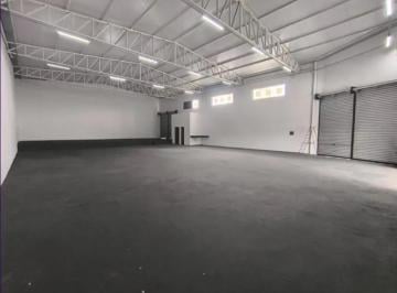 Comercial de 2 quartos, Guarulhos · Comercial de 800 m² de área construída à venda em Cidade Jardim Cumbica