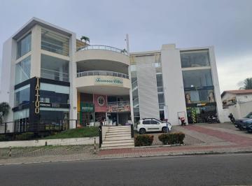 Comercial , Lauro de Freitas · Prédio Comercial inteiro para venda em villas do Atlântico, com 20 lojas e salas comerciais dupléx.