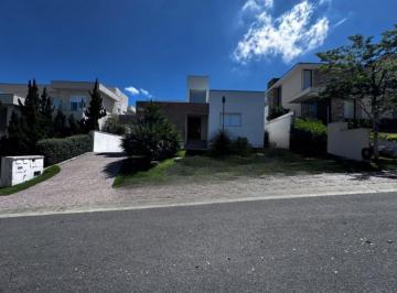 Foto 32 · Casa em Condomínio de Luxo com 4 Suítes no Mont Blanc Residence