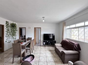 Casa · 300m² · 3 Quartos · 2 Vagas · Casa à Venda - Carlos Prates, 3 Quartos,  300 m2