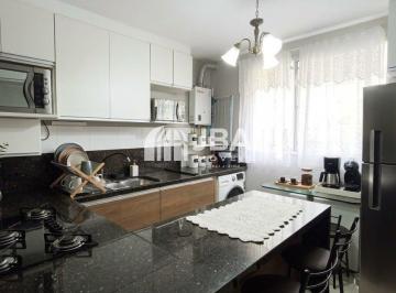 01 · Apartamento à venda - em Pinheirinho