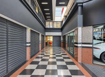 Comercial · 98m² · Comercial para aluguel - em Santa Lúcia