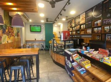 Comercial · 82m² · 1 Vaga · Aluguel de Ponto Comercial, 82 m², por R$ 4.9 mil, no condomínio América Mall em Barra da Tijuca.