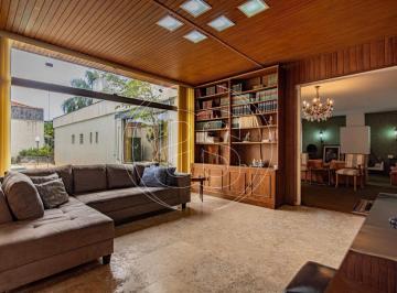 Casa · 380m² · 3 Quartos · 6 Vagas · Casa Residencial com 900m² de Terreno, Piscinas e Amplo Jardim à Venda no Planalto Paulista