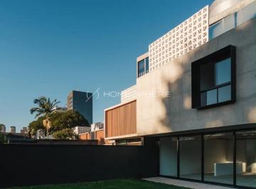1 · Casa com elevador privativo, piscina e rooftop no Jardim Paulistano