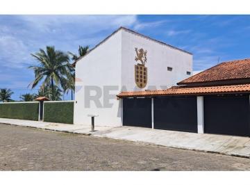 Casa · 336m² · 6 Quartos · 4 Vagas · Casa com piscina Frente mar 2 lotes
