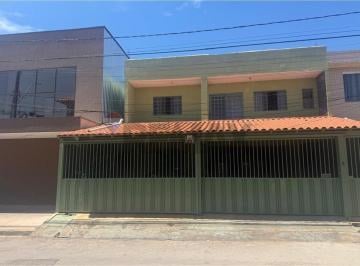 Casa · 287m² · 6 Quartos · SOBRADO A VENDA NO RIACHO FUNDO 2
