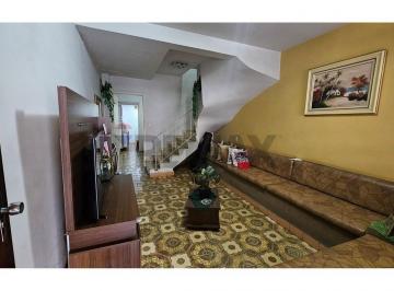 Casa · 108m² · 2 Quartos · 1 Vaga · Sobrado à Venda em Guarulhos